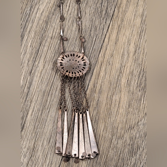 Urban Outfitters faux turquoise necklace - Picture 5 of 5